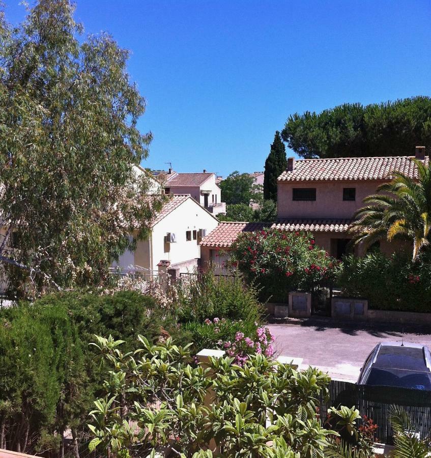 Villa De Vacances Au Calme Proche De La Mer La Londe-les-Maures Luaran gambar